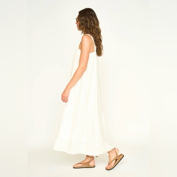 Mirth Monaco Dresss - Picture 4 of 9